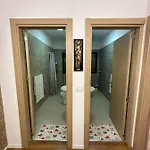 Cosy 2br Near Airport - Self Check-in 24hr Tirana