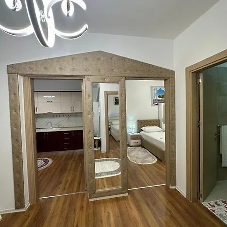 Cosy 2br Near Airport - Self Check-in 24hr